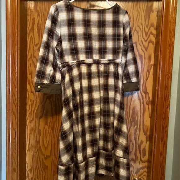 Unique Plaid Baby Doll Dress With Pockets - Picture 7 of 9